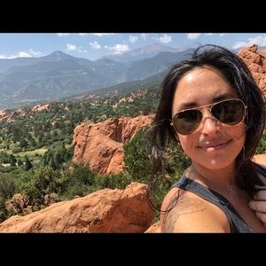 Meet your Posher, Kristan🦩